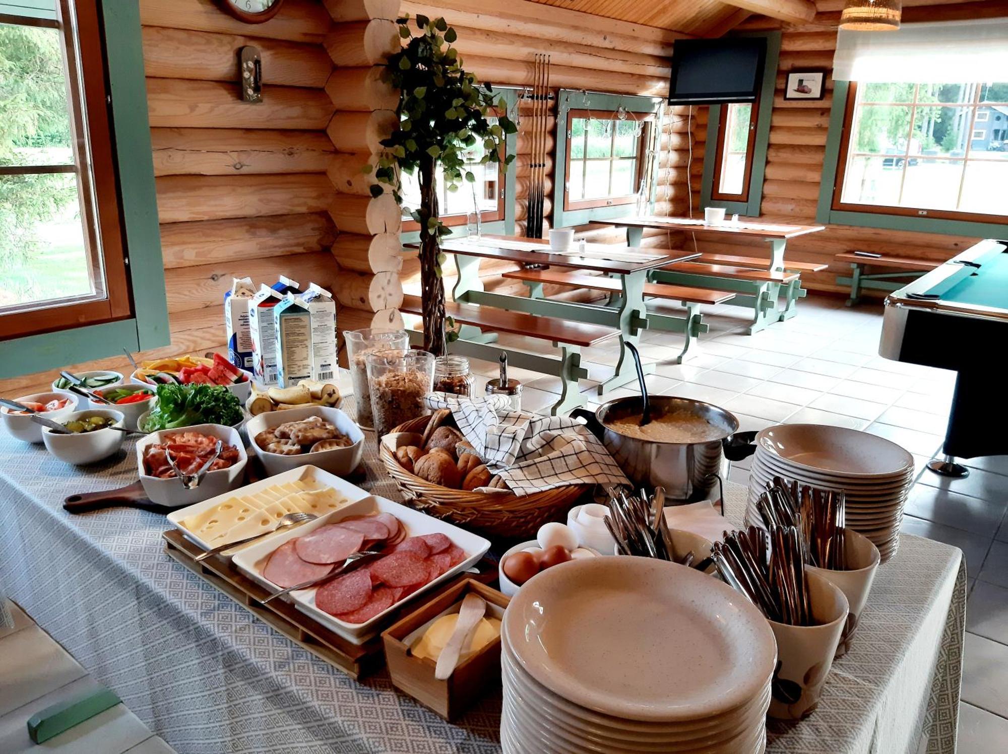 Hotel Huhtaniemen Moekkikylae Veteli Exteriér fotografie